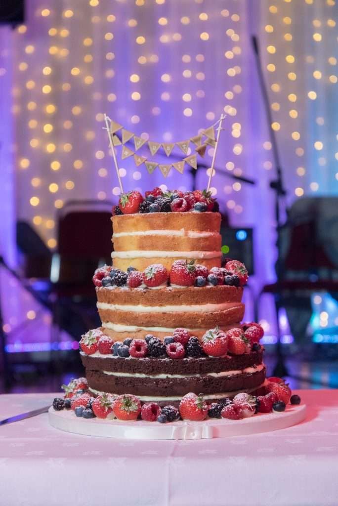 Elegant wedding cake 2