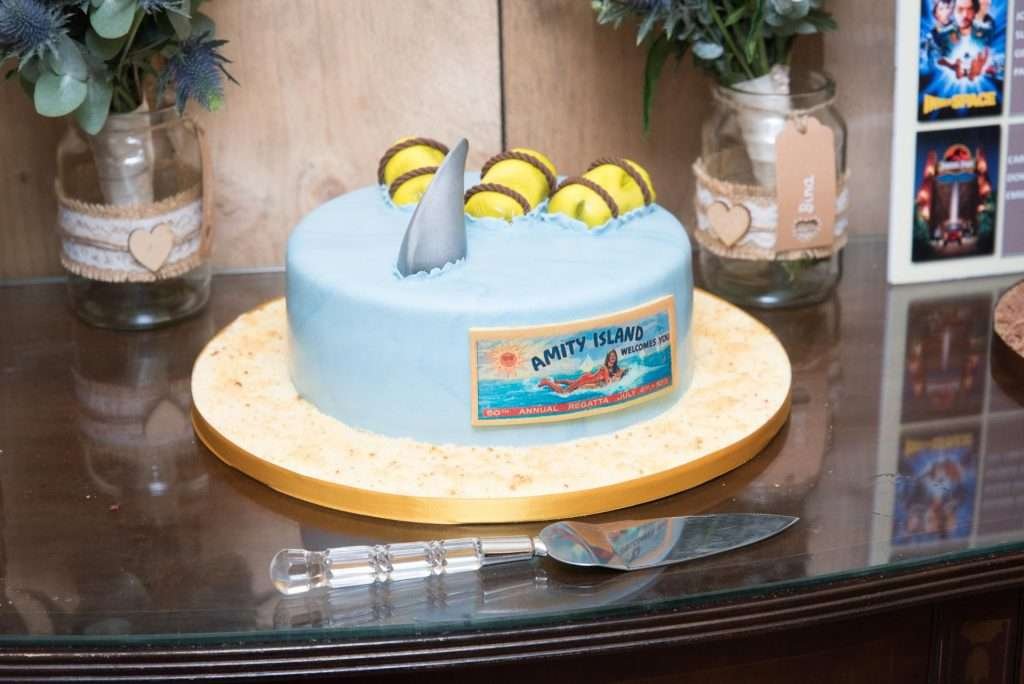 Elegant wedding cake 1
