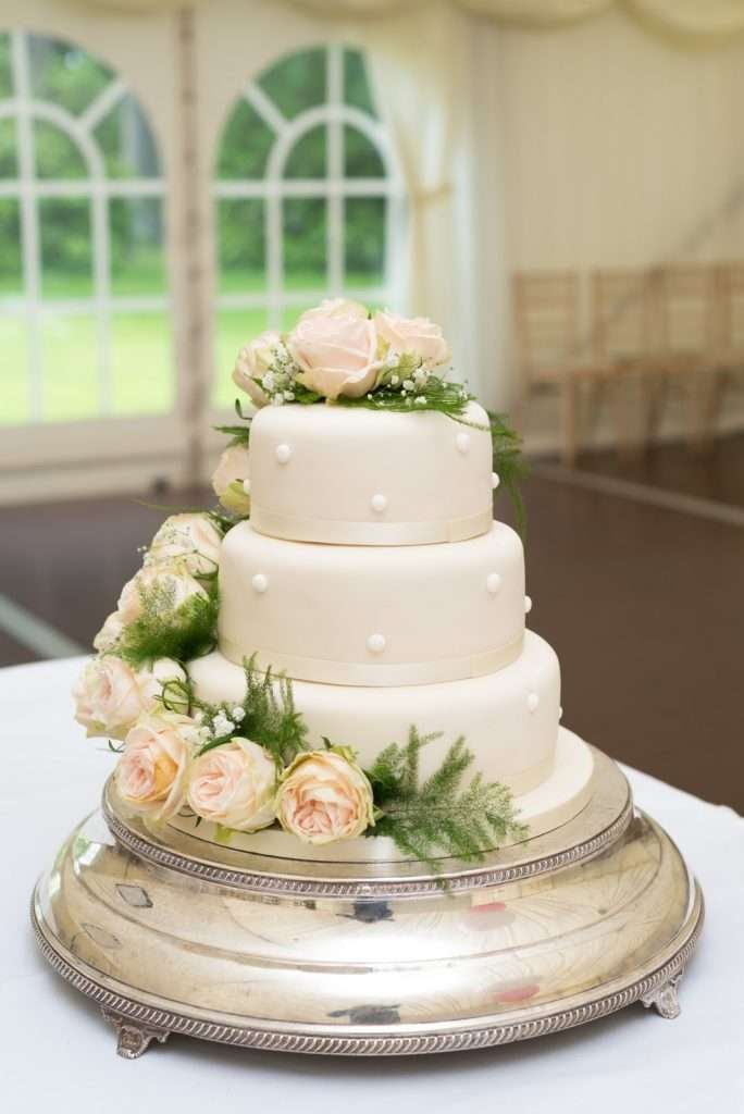 The Wedding Cake 14