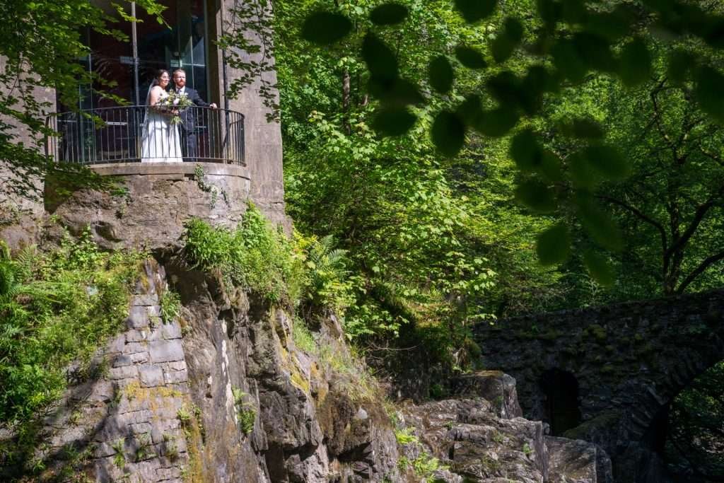 Tom and Kimberley get married at The Hermitage, Dunkeld 9