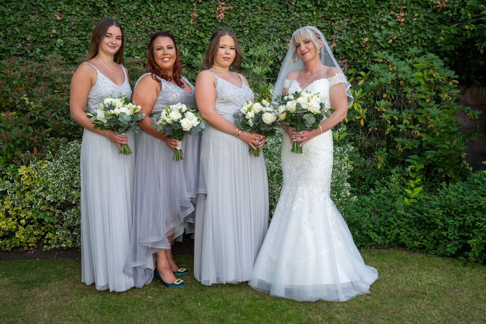 Tracy and William get married at The Royal George Hotel in Perth
